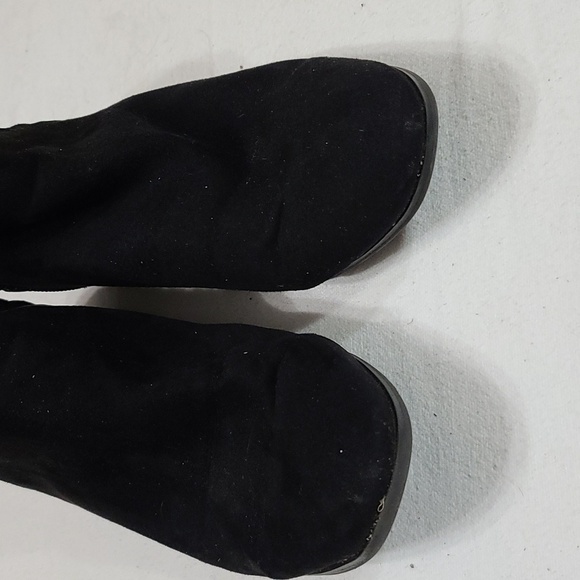 Style & Co Womens Black Suede Ankle Booties Side Zips Quilted Sz 10 GUC READ - Picture 4 of 14